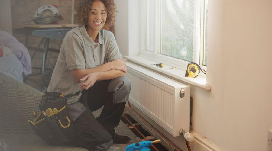 Expert burst pipe repair services in Cornland, IL